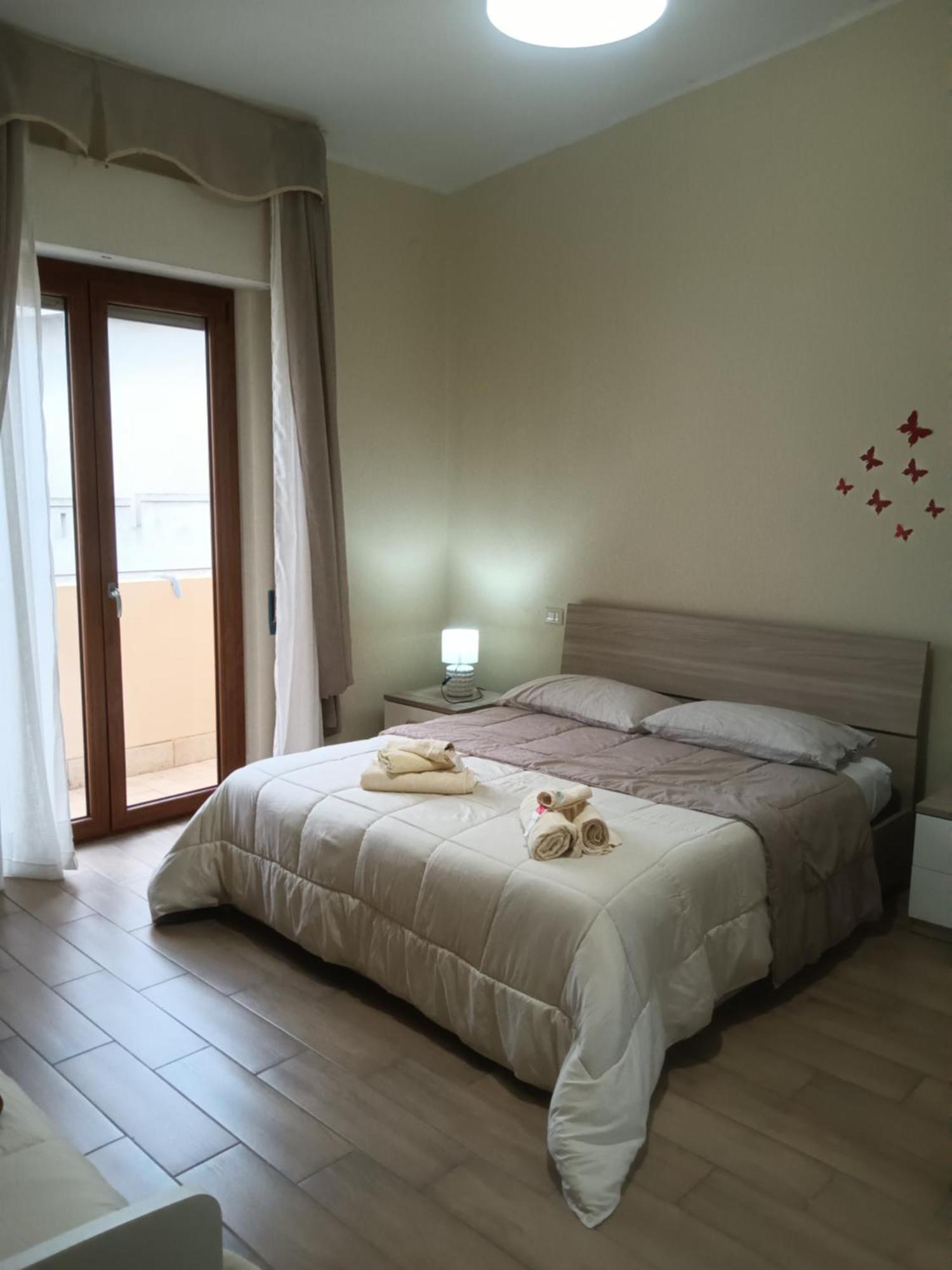 Luminoso Appartamento Con Terrazza......C.U......Q2483 Sìnnai 외부 사진